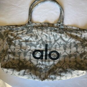 Alo Yoga Grey Tie Dye Tote Bag